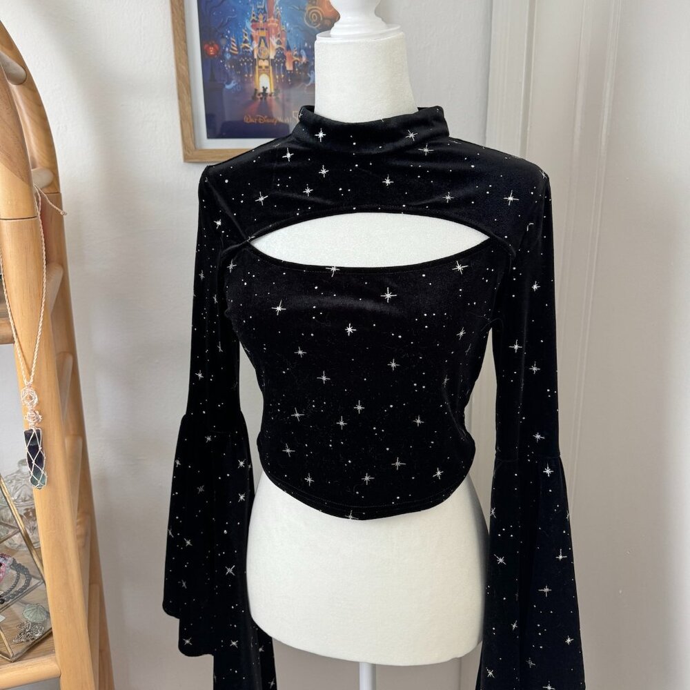 ❗️3 for 25❗Cider Velvet Bell Sleeve Celestial Top❗️3 for 25❗